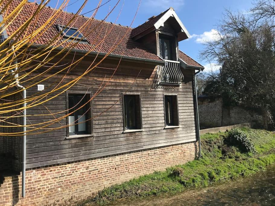 Maison Au Bord De Riviere , Proche De La Mer- Semi Rigide Plein Air En Option *
